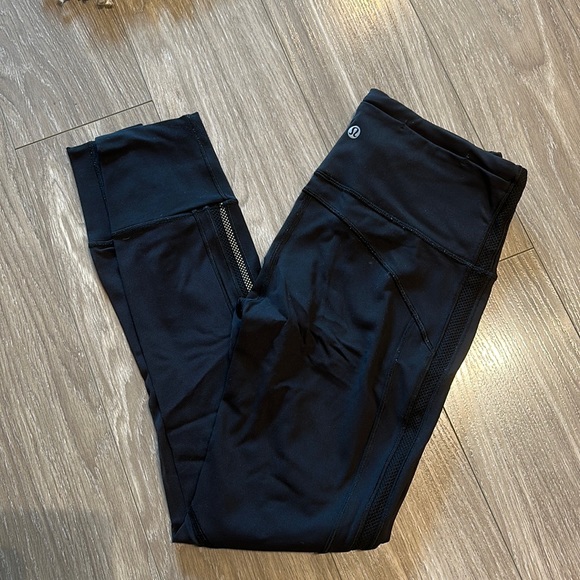 Lululemon leggings - Picture 1 of 2